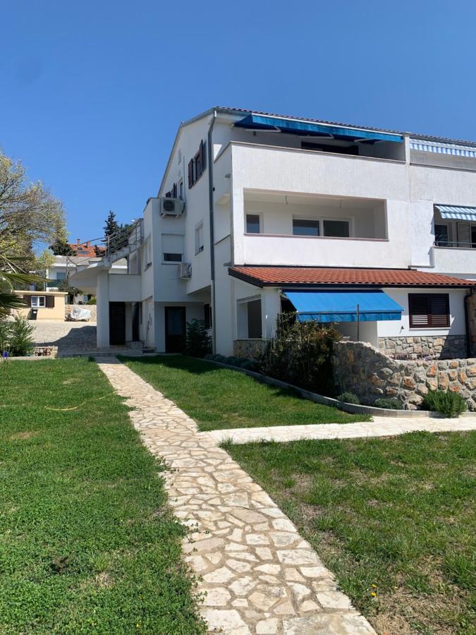 Seaside Apartments Petar Đảo Krk Ngoại thất bức ảnh