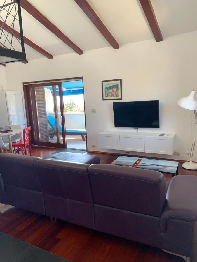 Seaside Apartments Petar Đảo Krk Ngoại thất bức ảnh
