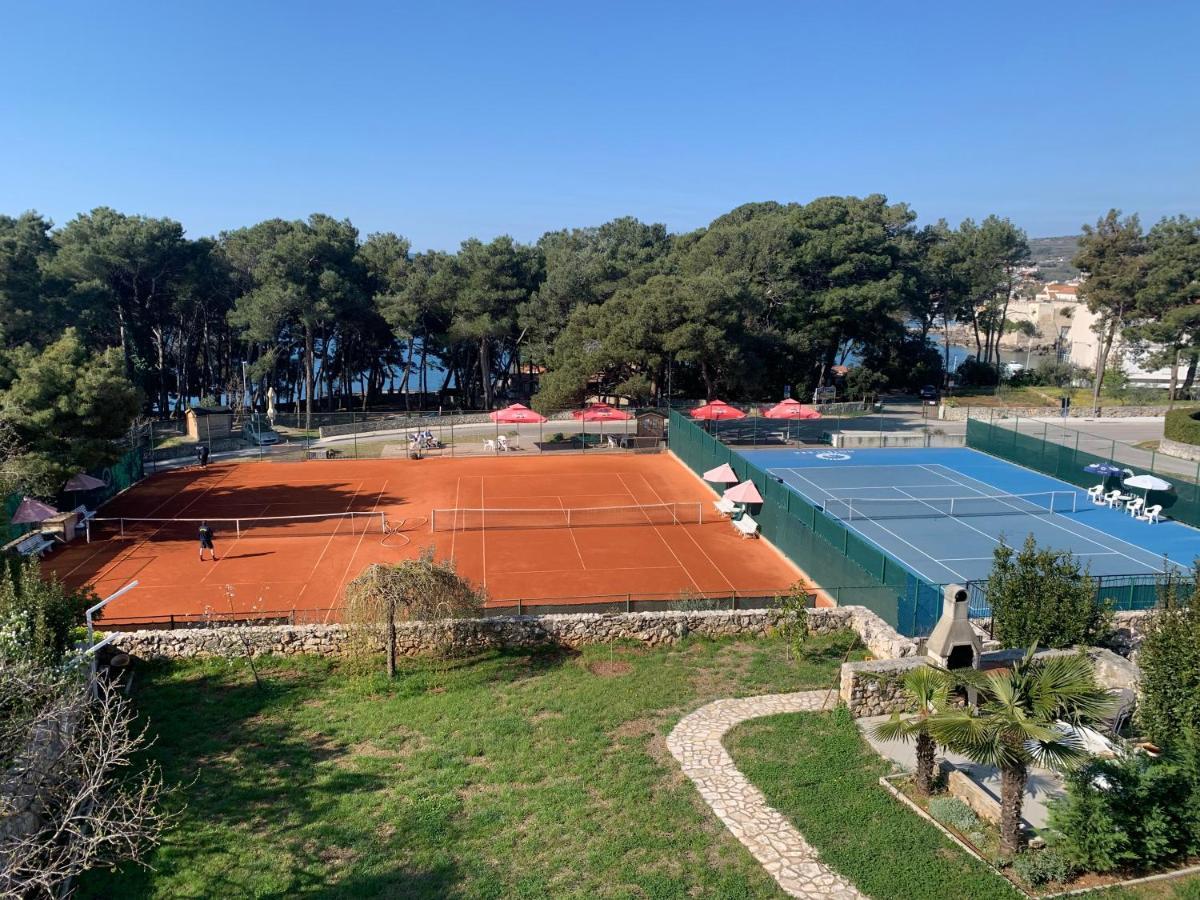 Seaside Apartments Petar Đảo Krk Ngoại thất bức ảnh