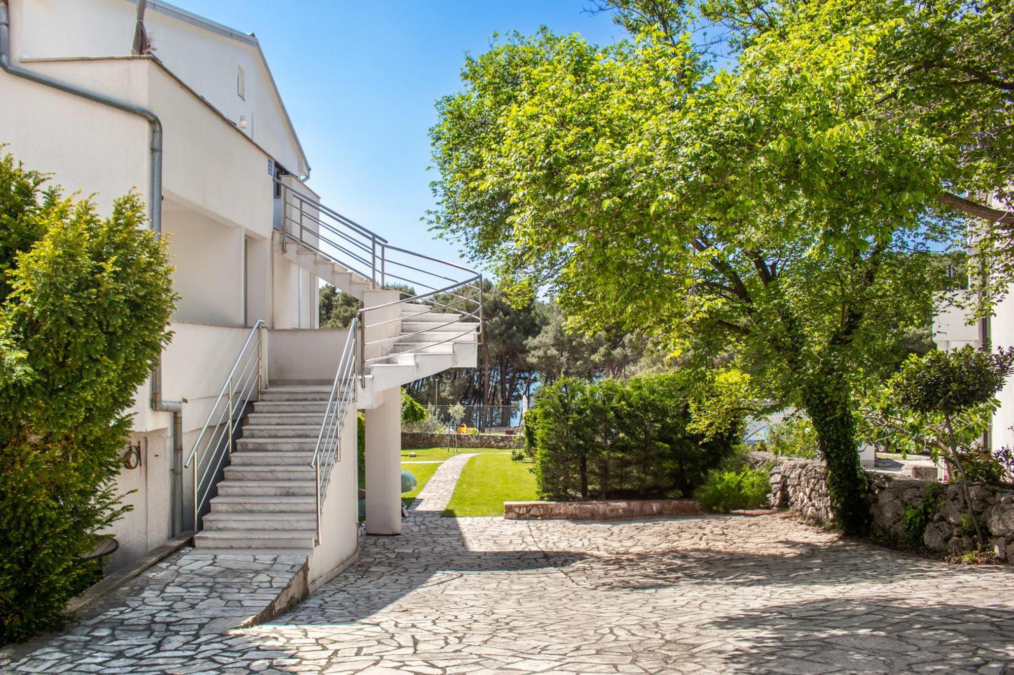 Seaside Apartments Petar Đảo Krk Ngoại thất bức ảnh